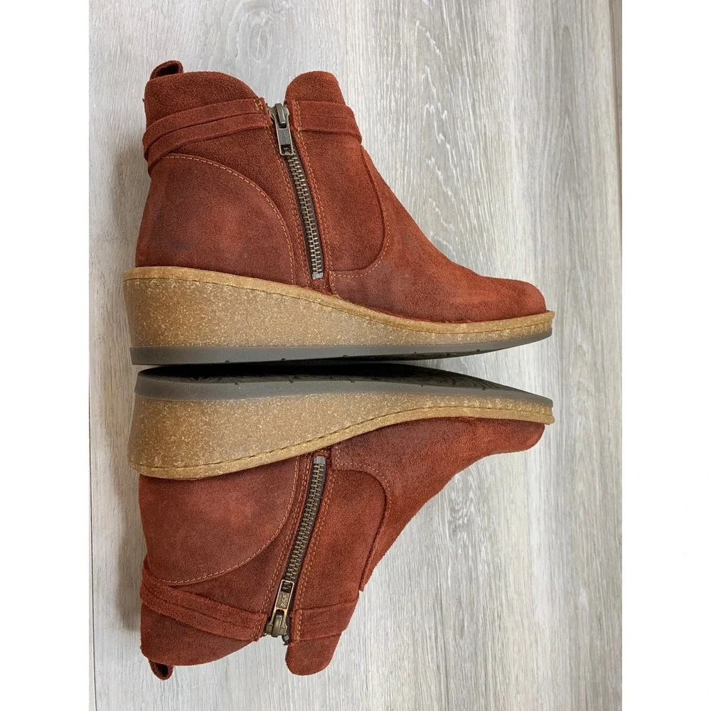 Born suede ankle