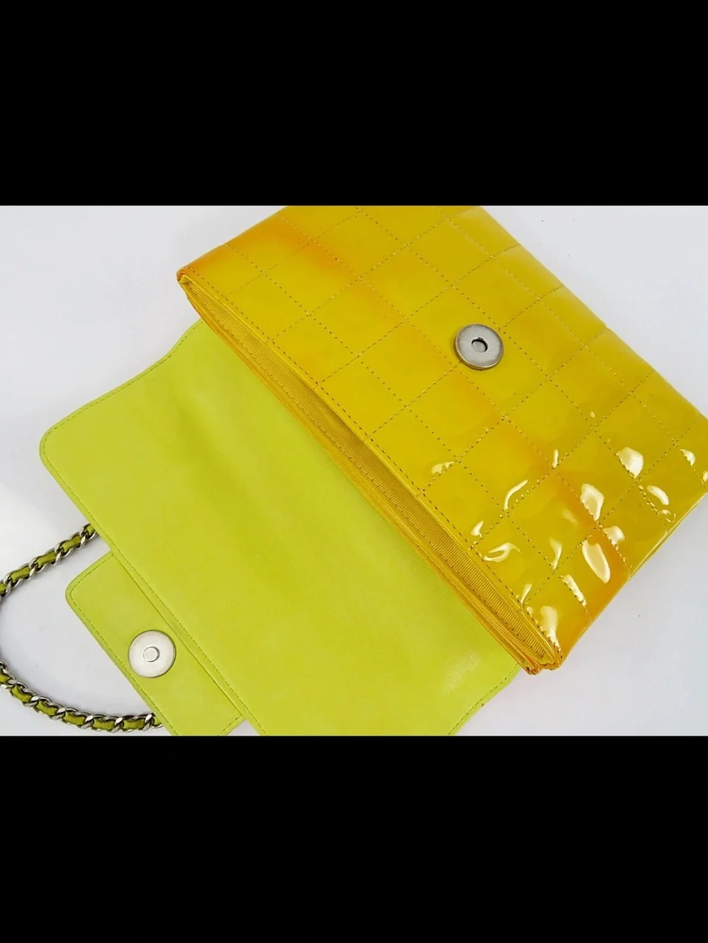 CHANEL sleek leather front