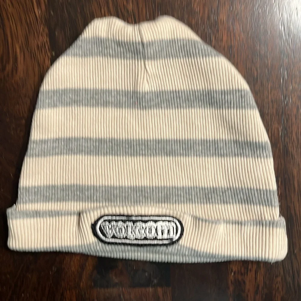 Volcom & 7 for All Mankind this listing
