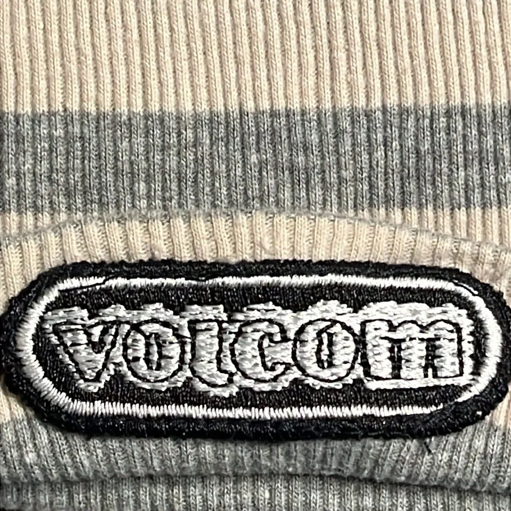 Volcom & 7 for All Mankind this listing