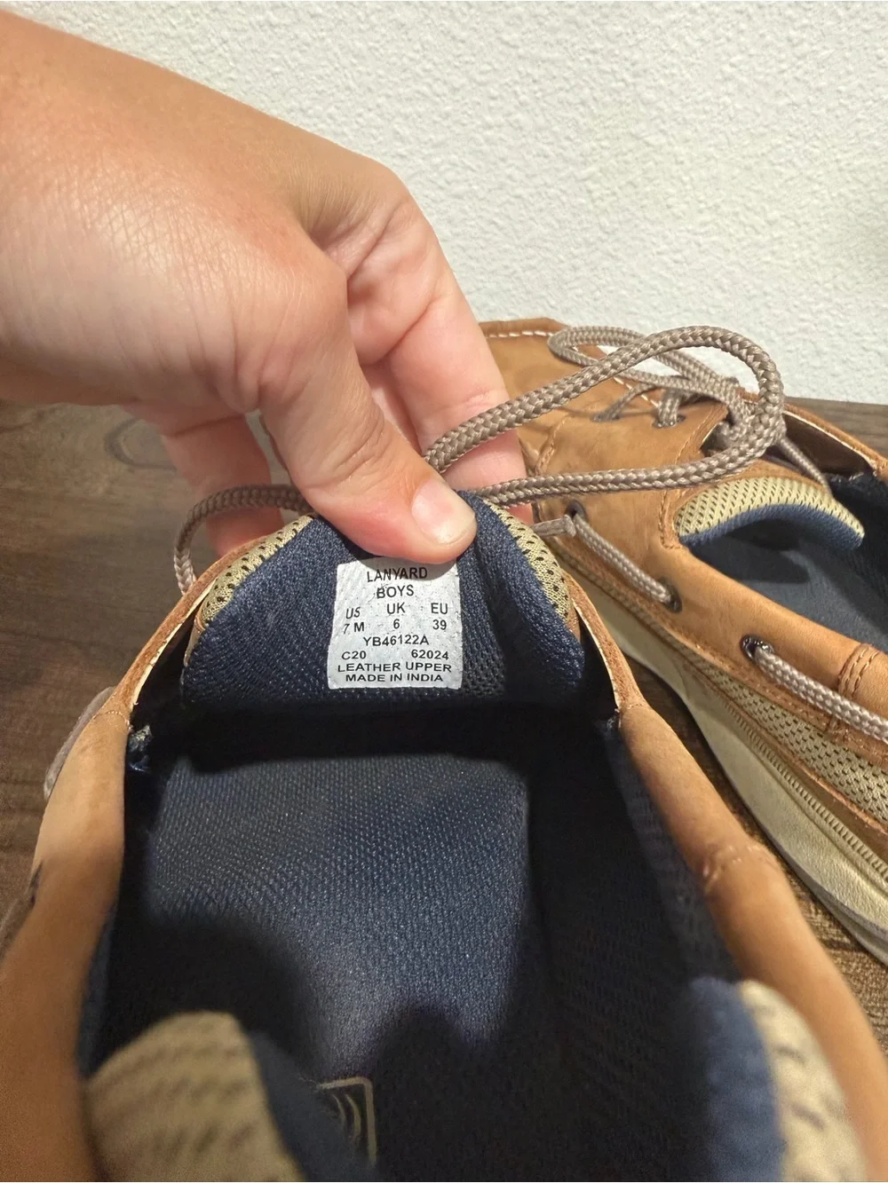 Boys Size 7 Tan Suede Sperry Boat Shoes Lanyard