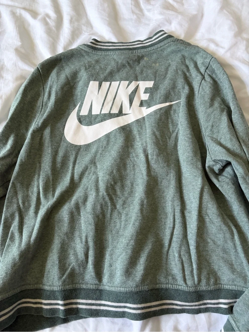 Nike this crew