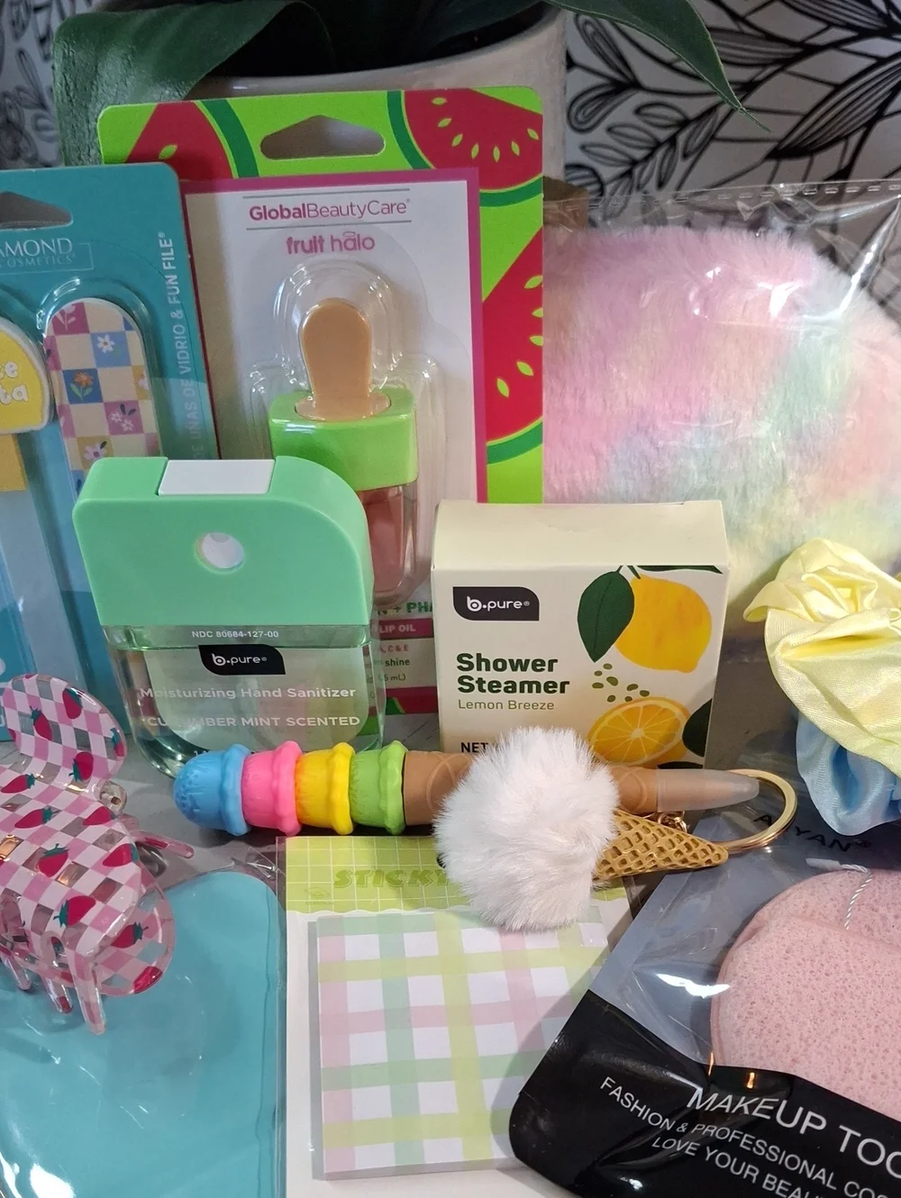 N/A cute curated