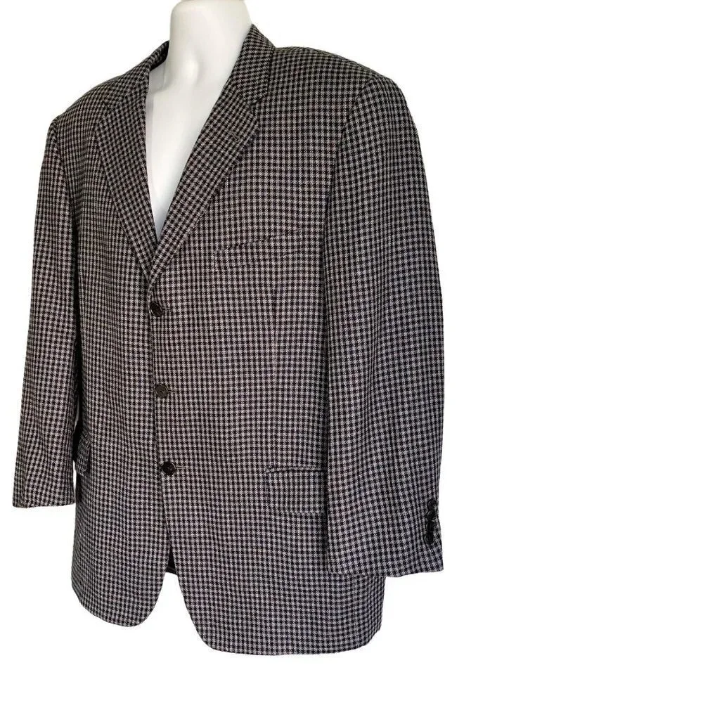 Joseph Abboud measurements ship flat