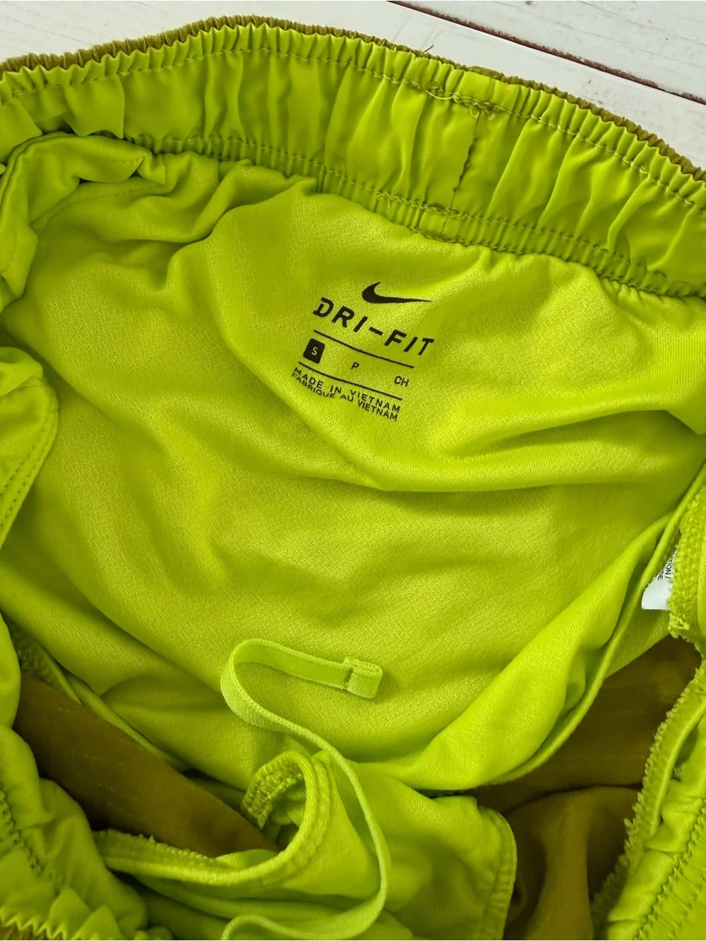 Nike secure waistband dri