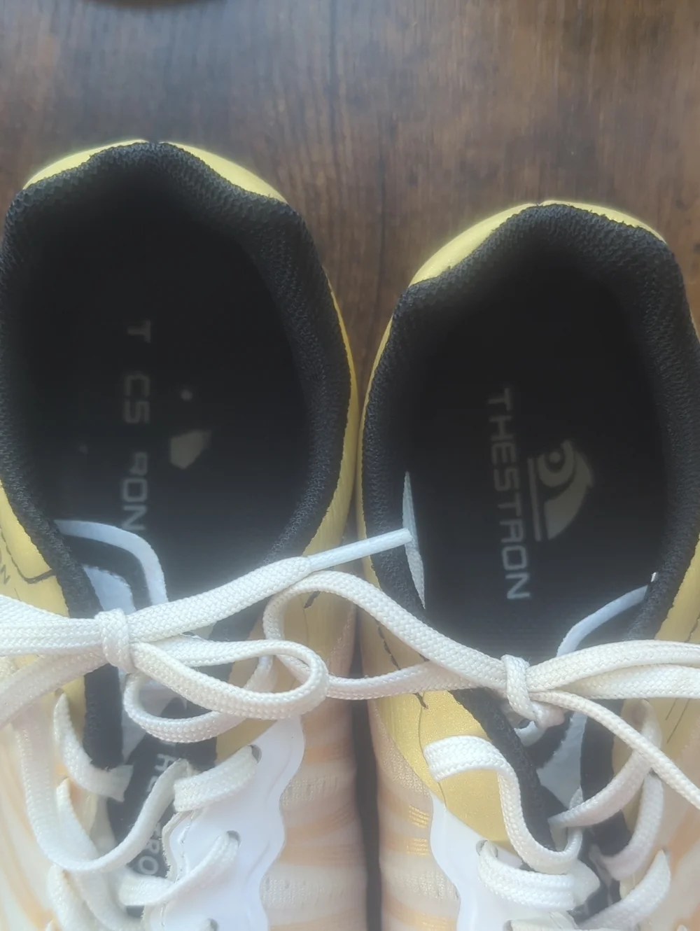 N/A lightweight athletic