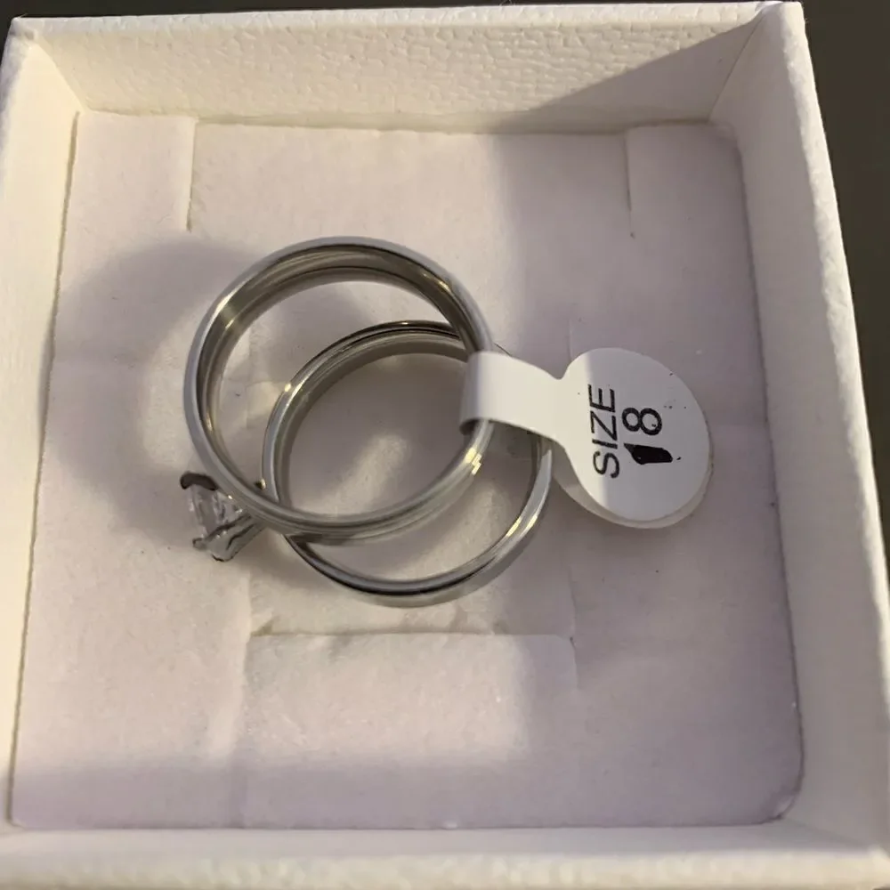 N/A costume jewelry