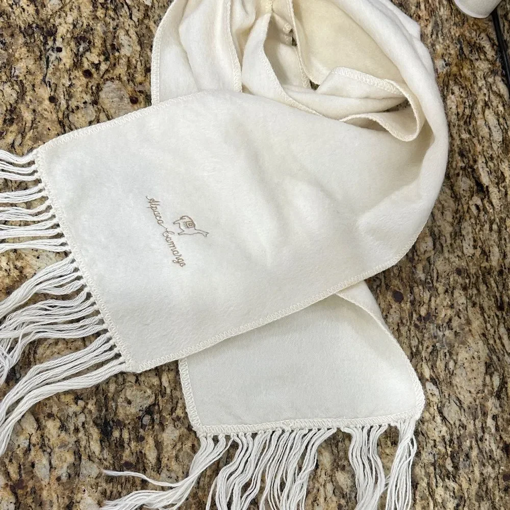 Alpaca Camargo Peru Ivory Soft Fuzzy Scarf With Fringe Trim