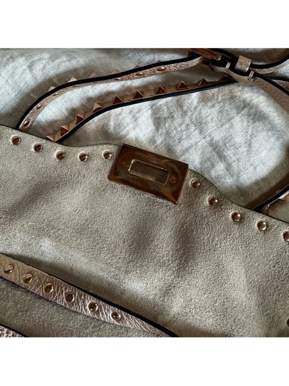 Valentino stunning crossbody