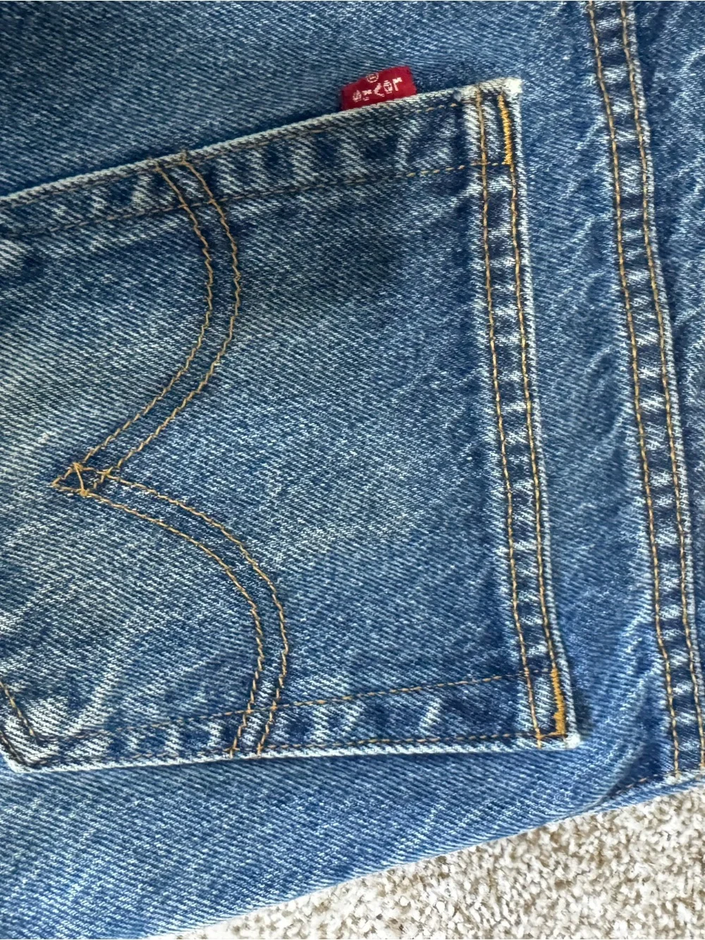 Levis layering subtle medium