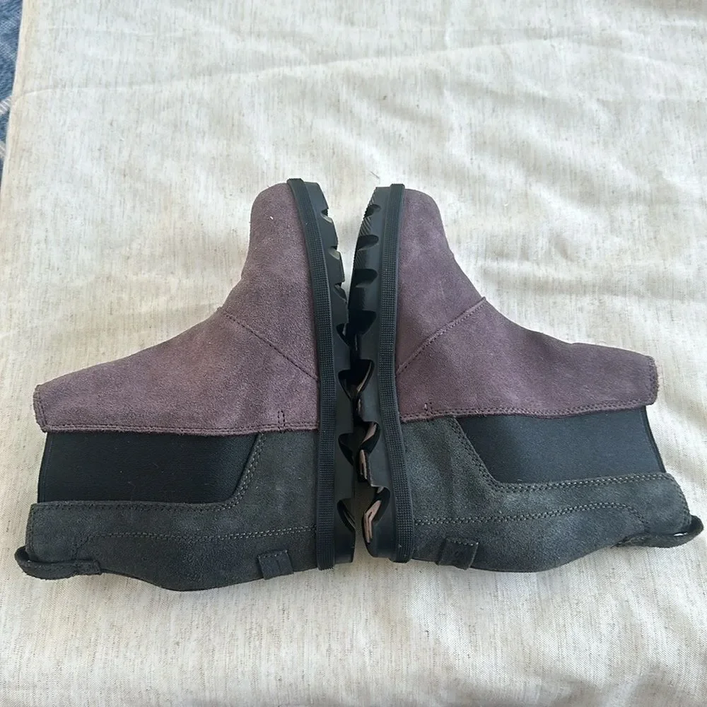 Sorel Joan of Arctic Wedge Chelsea Boots 7