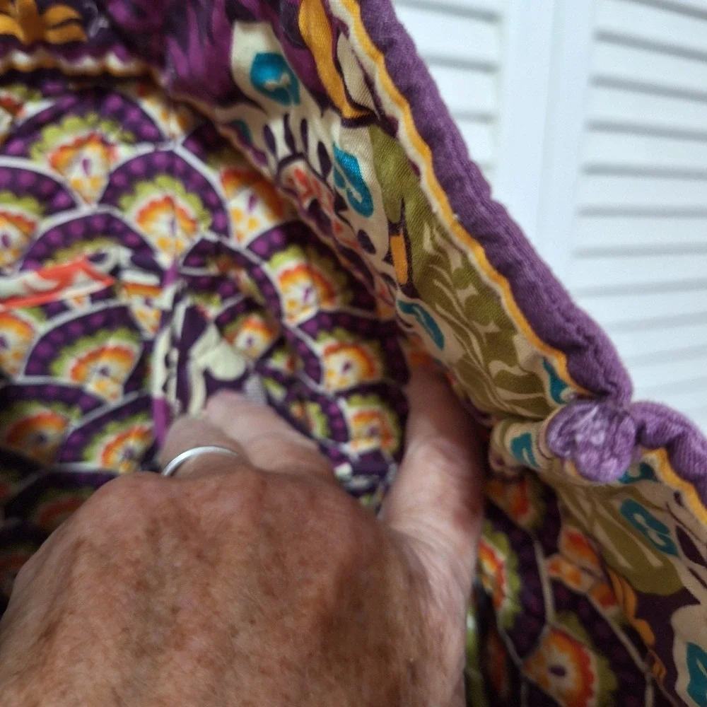 Vera Bradley that preowned replace