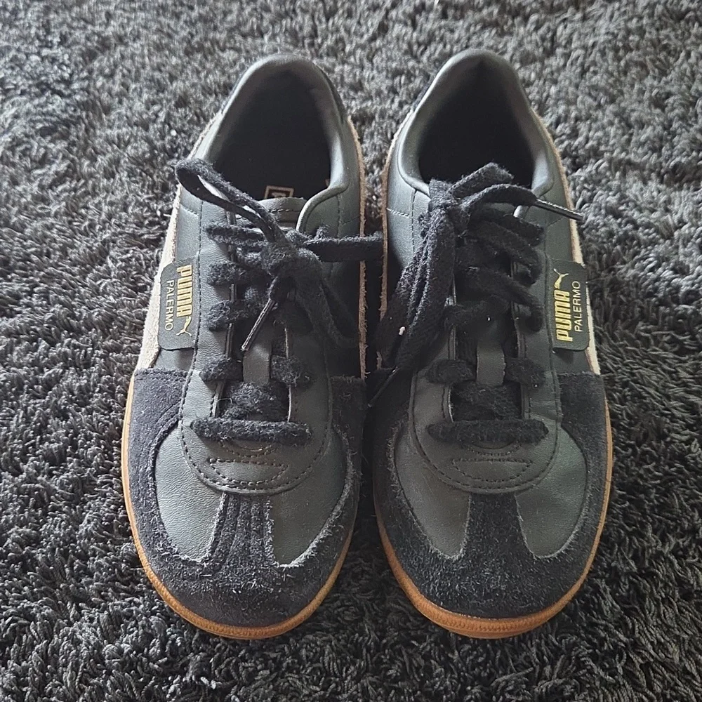 Puma classic sneakers