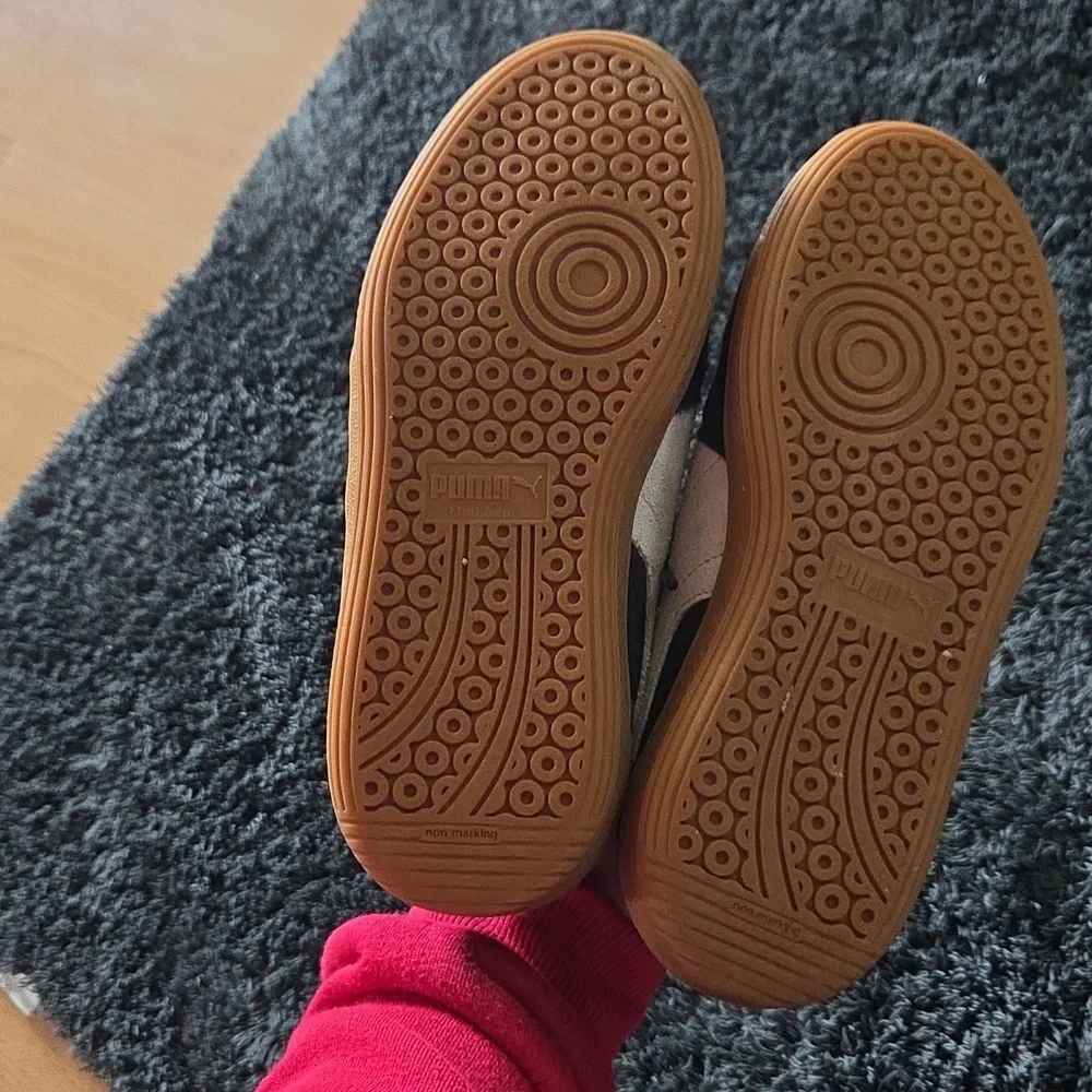 Puma classic sneakers