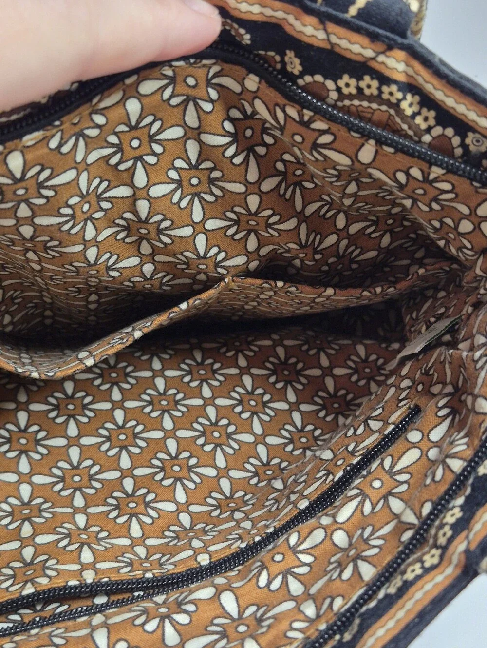 Vera Bradley Morgan Handbag Caffe Latte Paisley Quilted