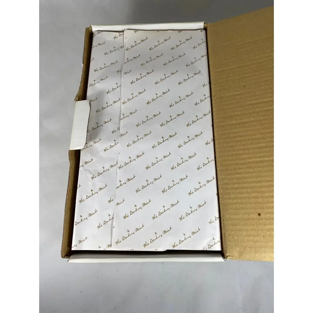 The Danbury Mint porcelain salute