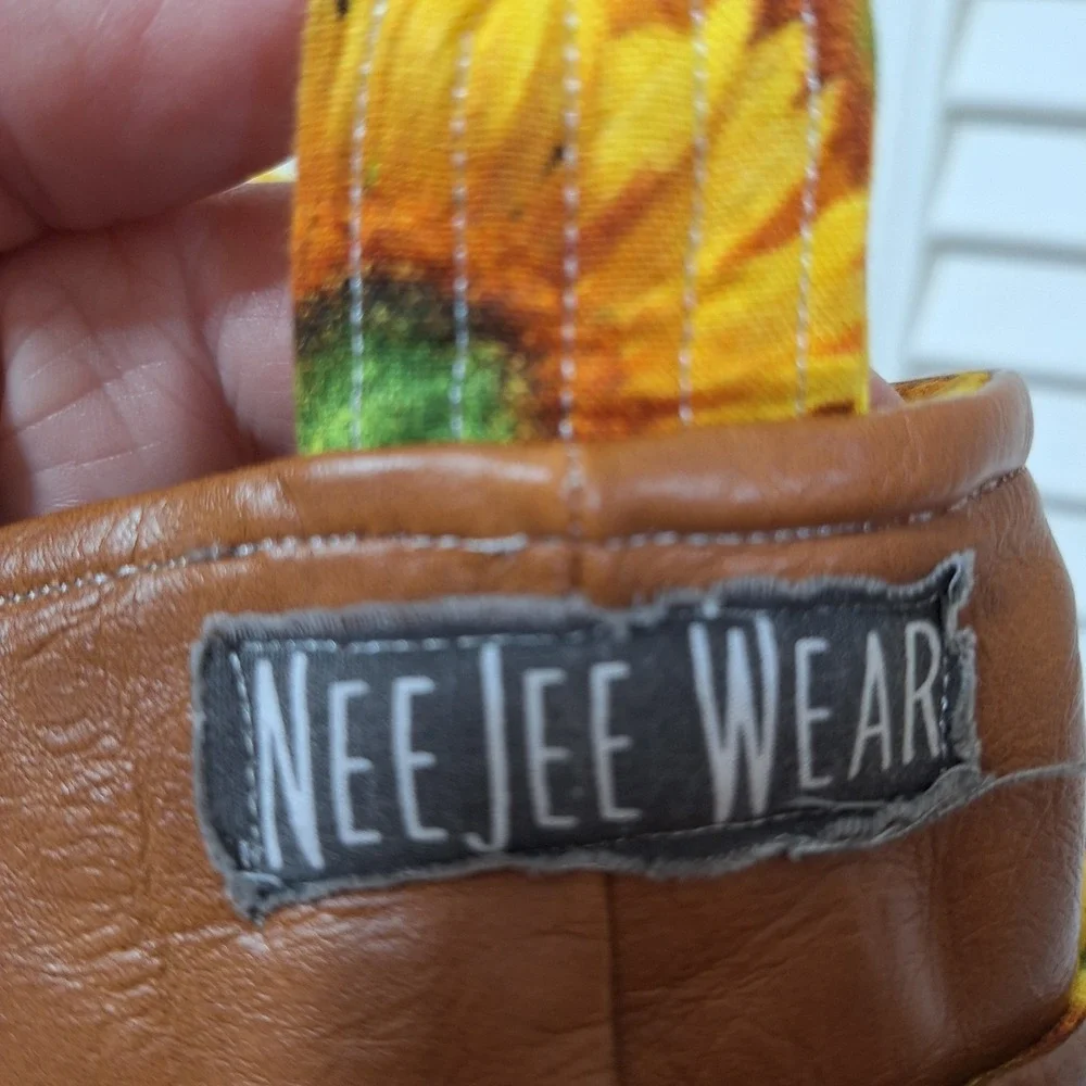 NeeJee Wear unique bag some