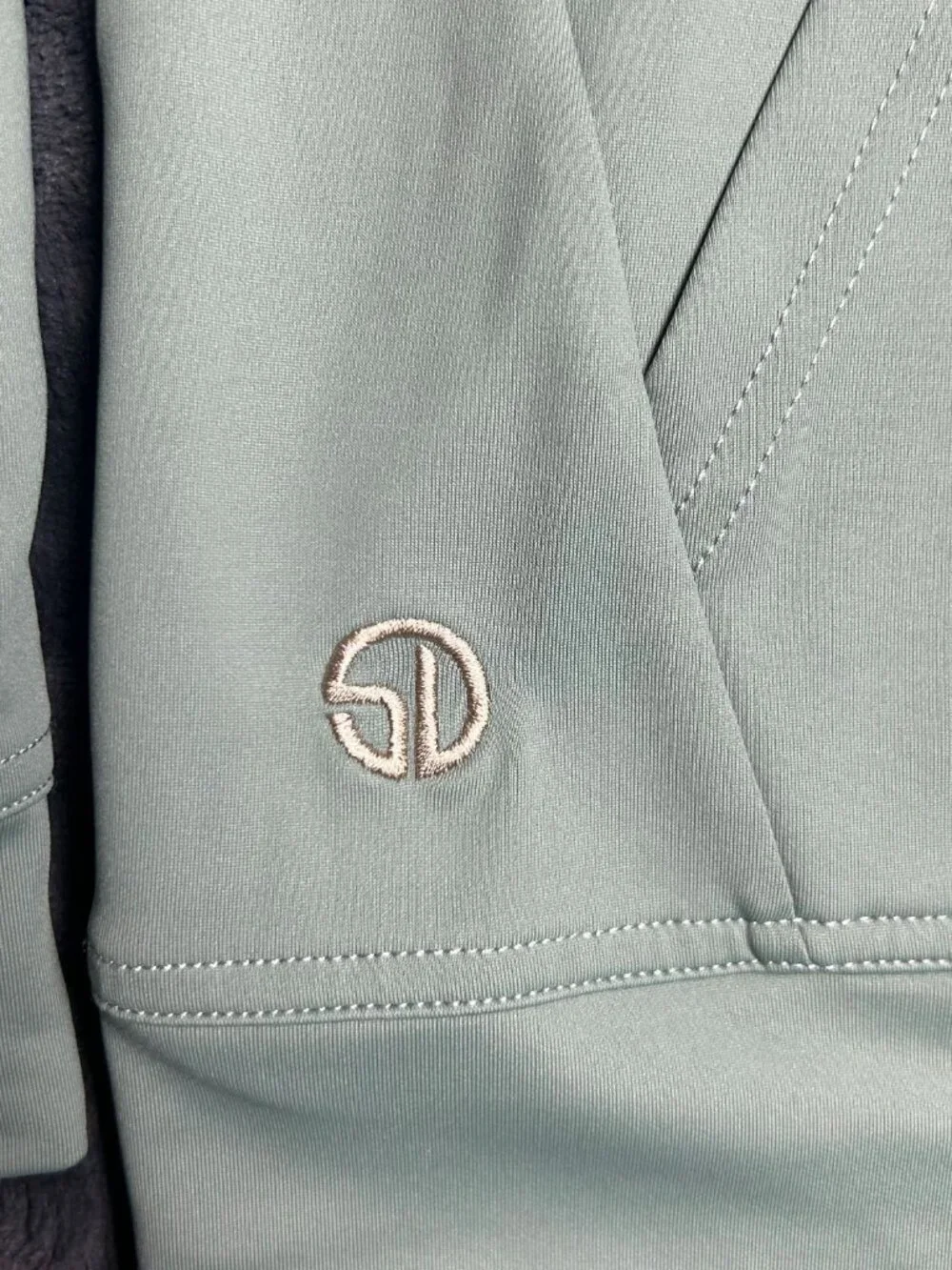 Straight Down brand straight