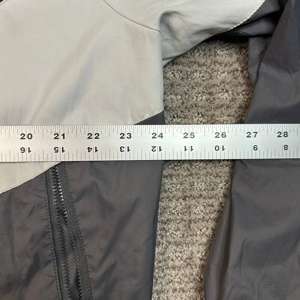Nike sportswear windrunner