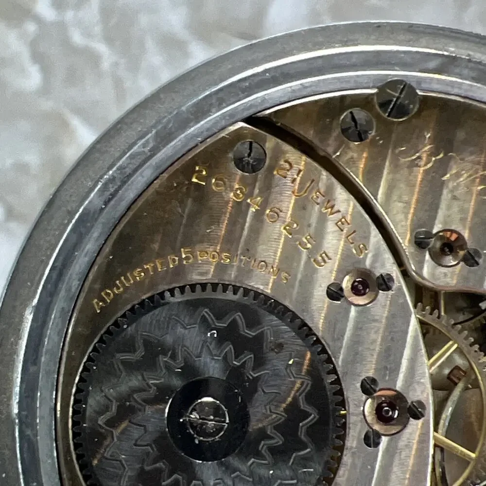 Elgin 1924 bw