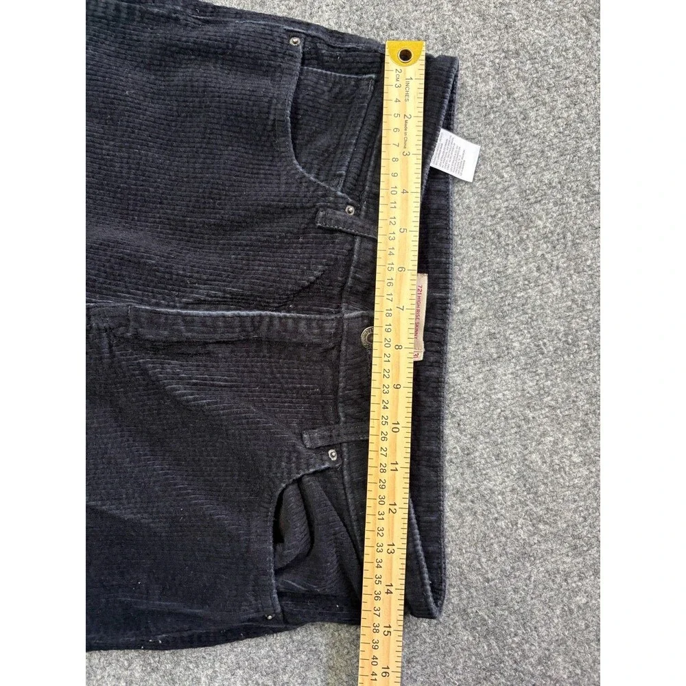 Levis levi 721