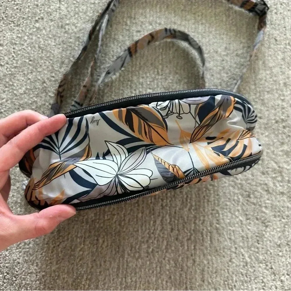lug swivel convertible