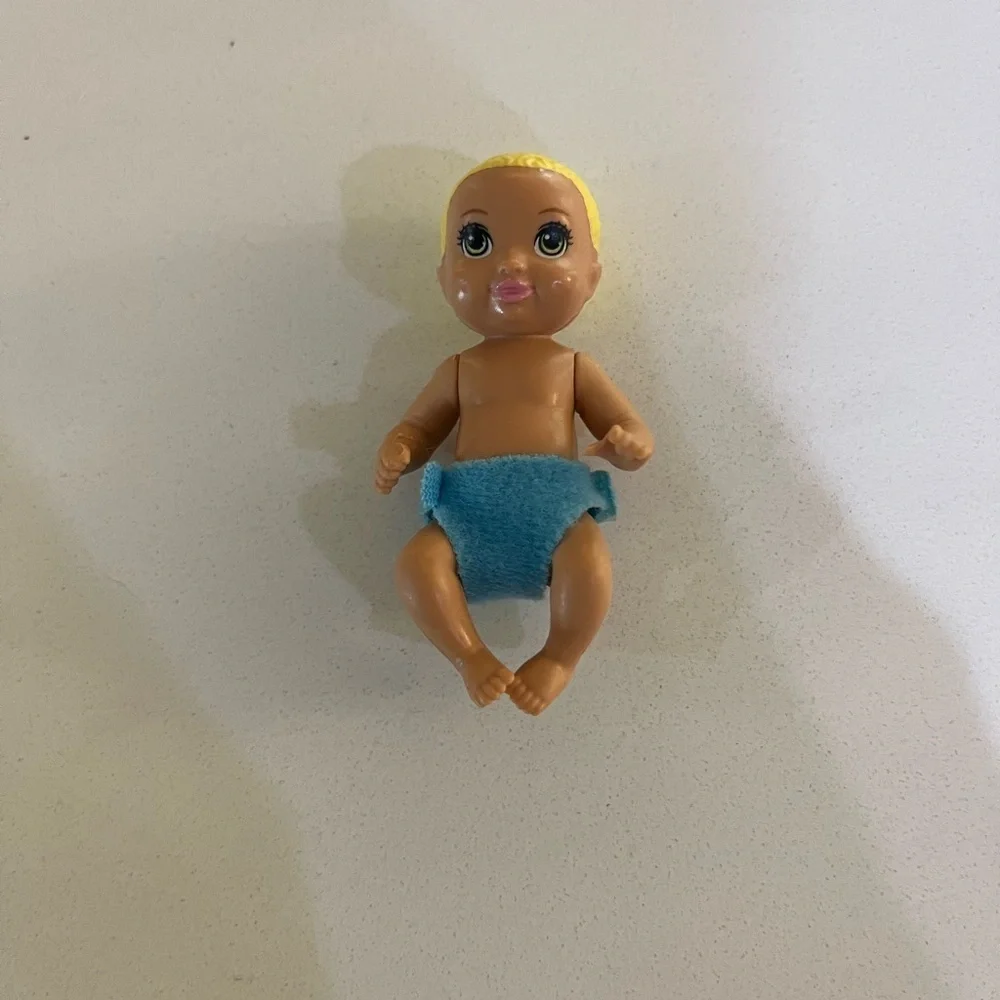 Barbie Skipper Babysitting Baby 2019