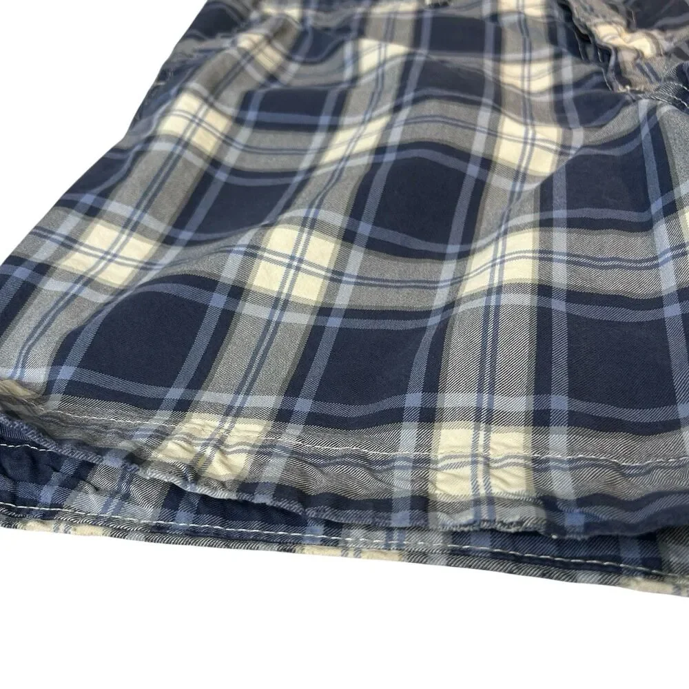 Abercrombie & Fitch 36 tag