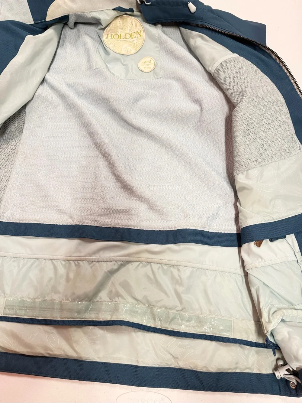 Holden outerwear hooded