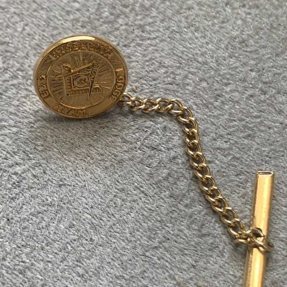 Vintage Masonic 1/20 10K GP  Tie Tack with Safety Chain Excelsior Lodge Pin 3D