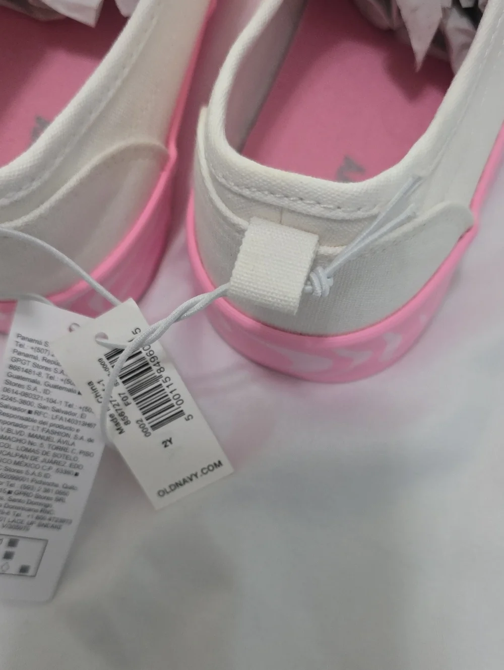 Old Navy stylish white