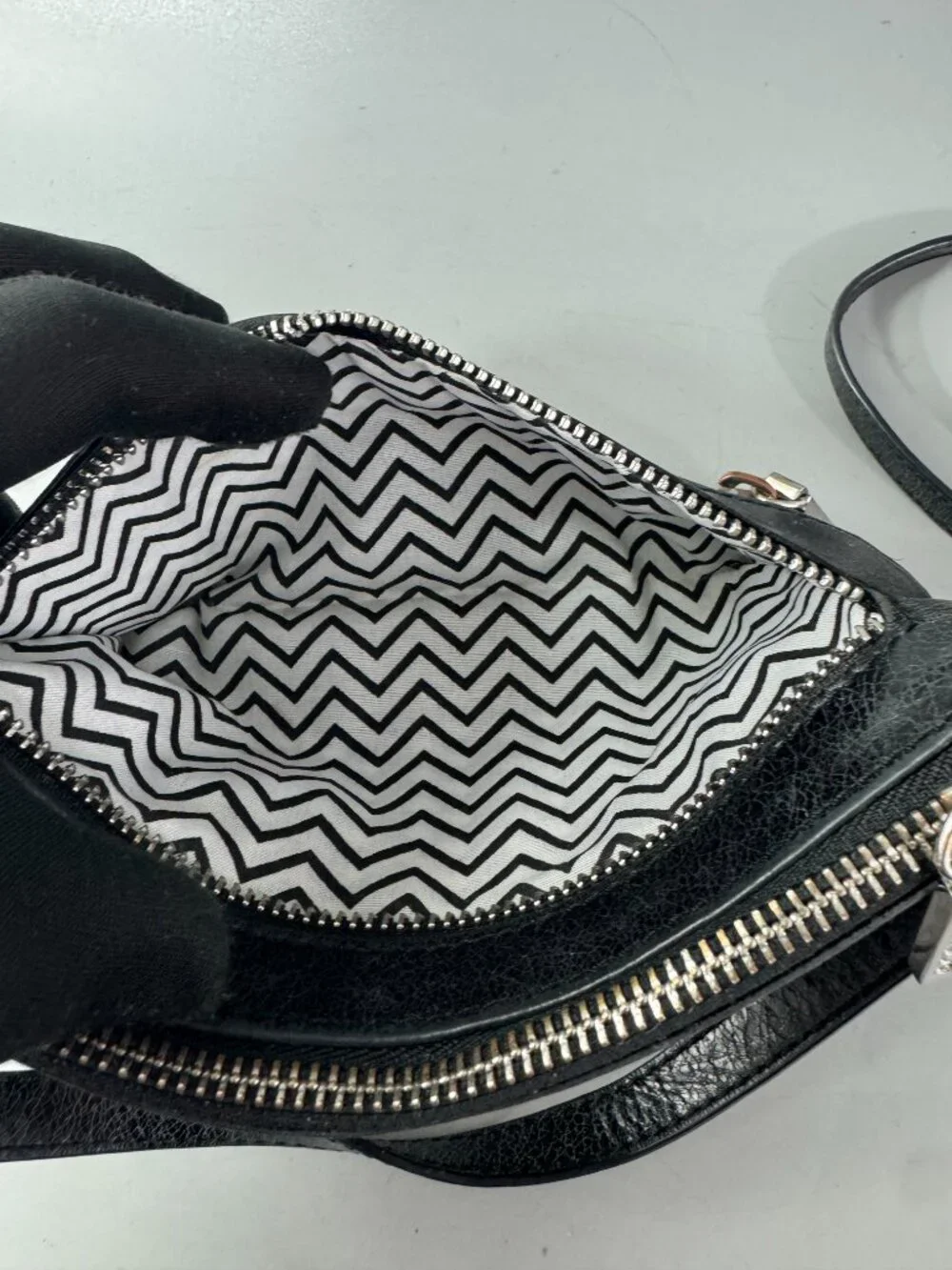 Hobo International Black Leather Crossbody Shoulder/Crossbody Bag