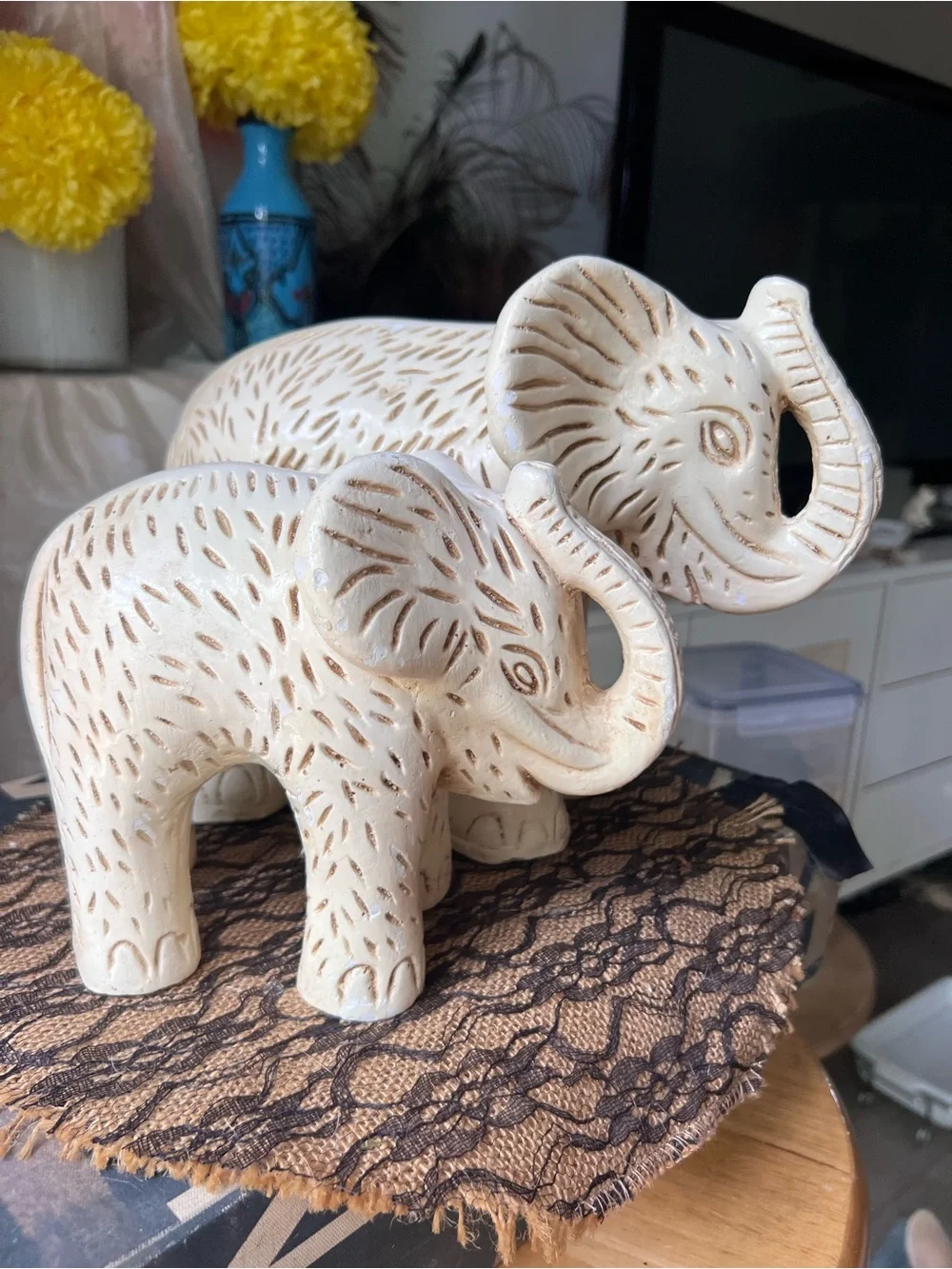 Handmade elegant cream