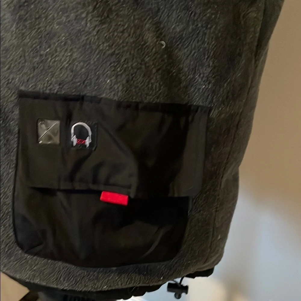 ZeroXposur stylish black