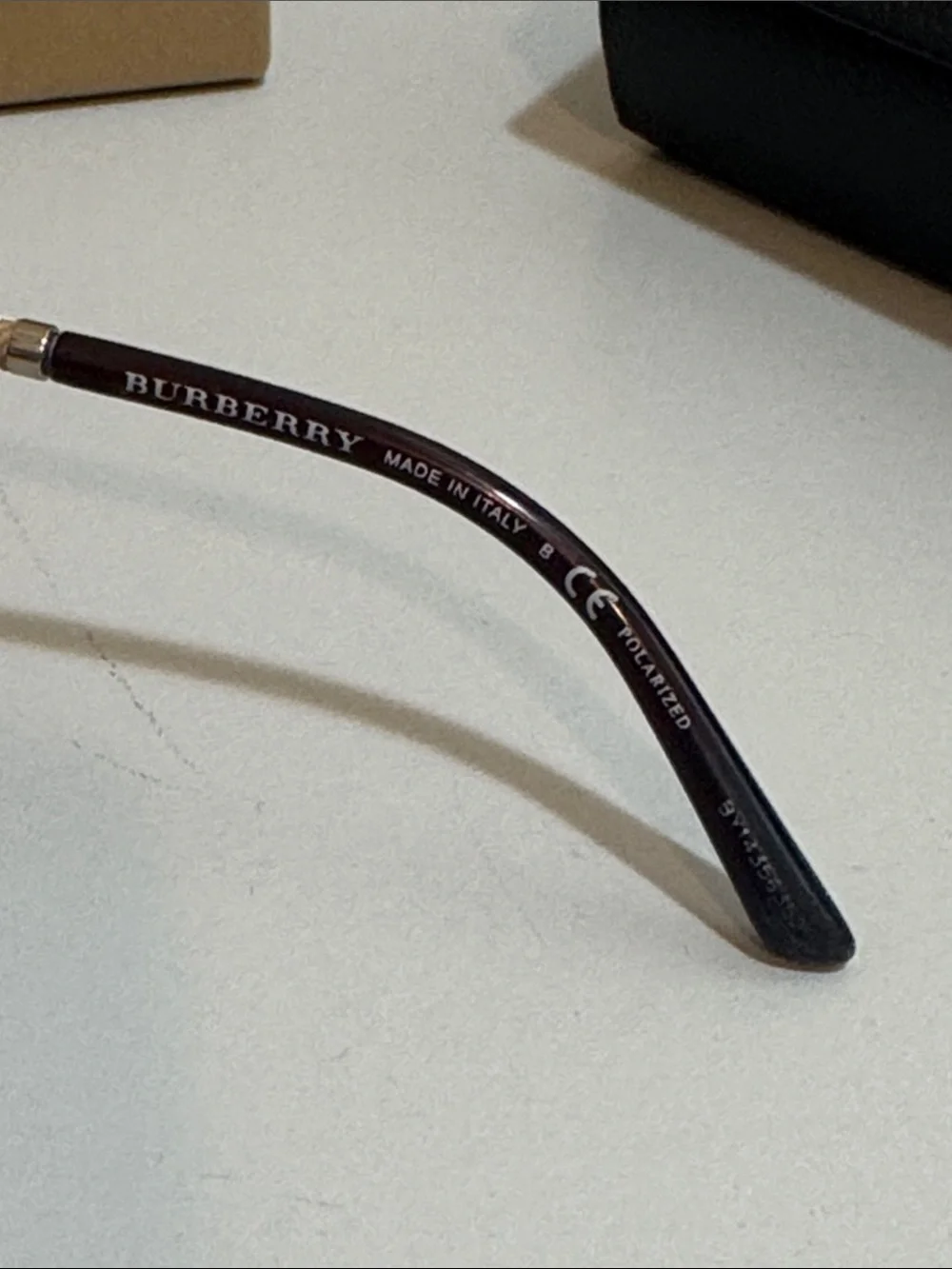 Burberry stylish sunglasses