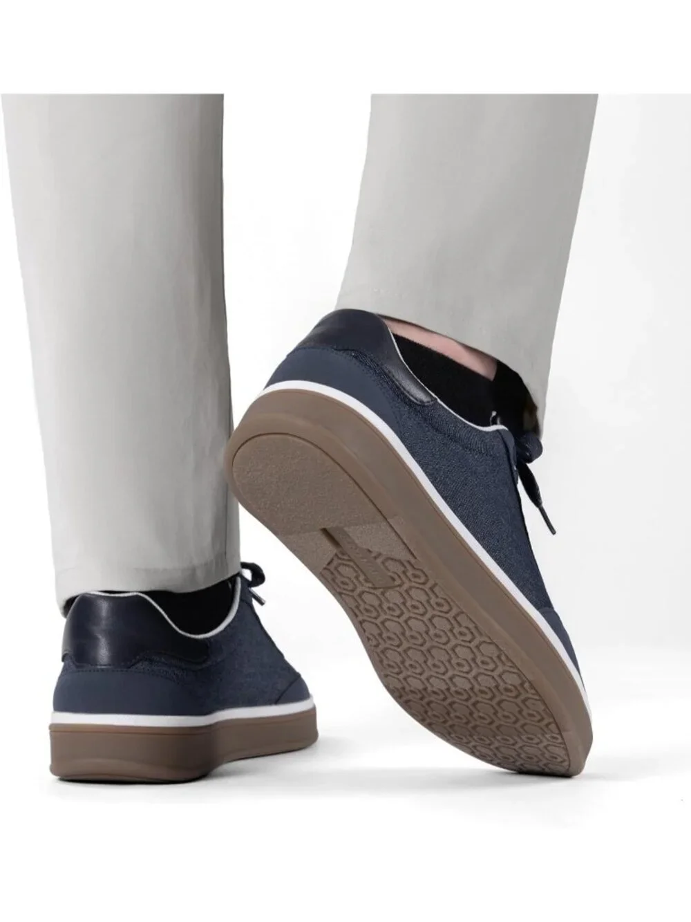 N/A timeless sneaker