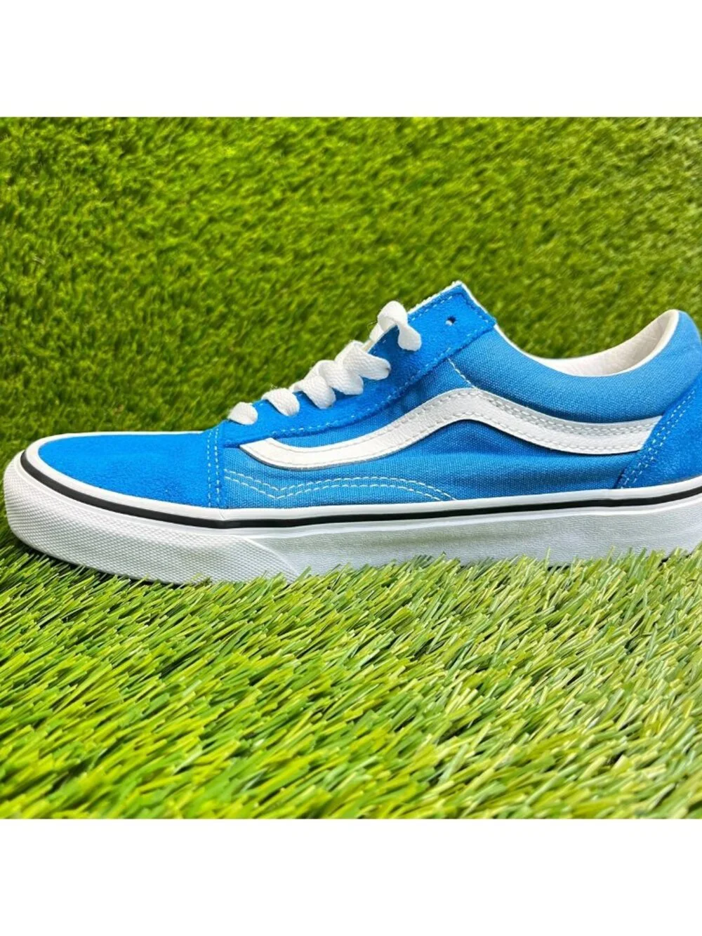 Vans please review