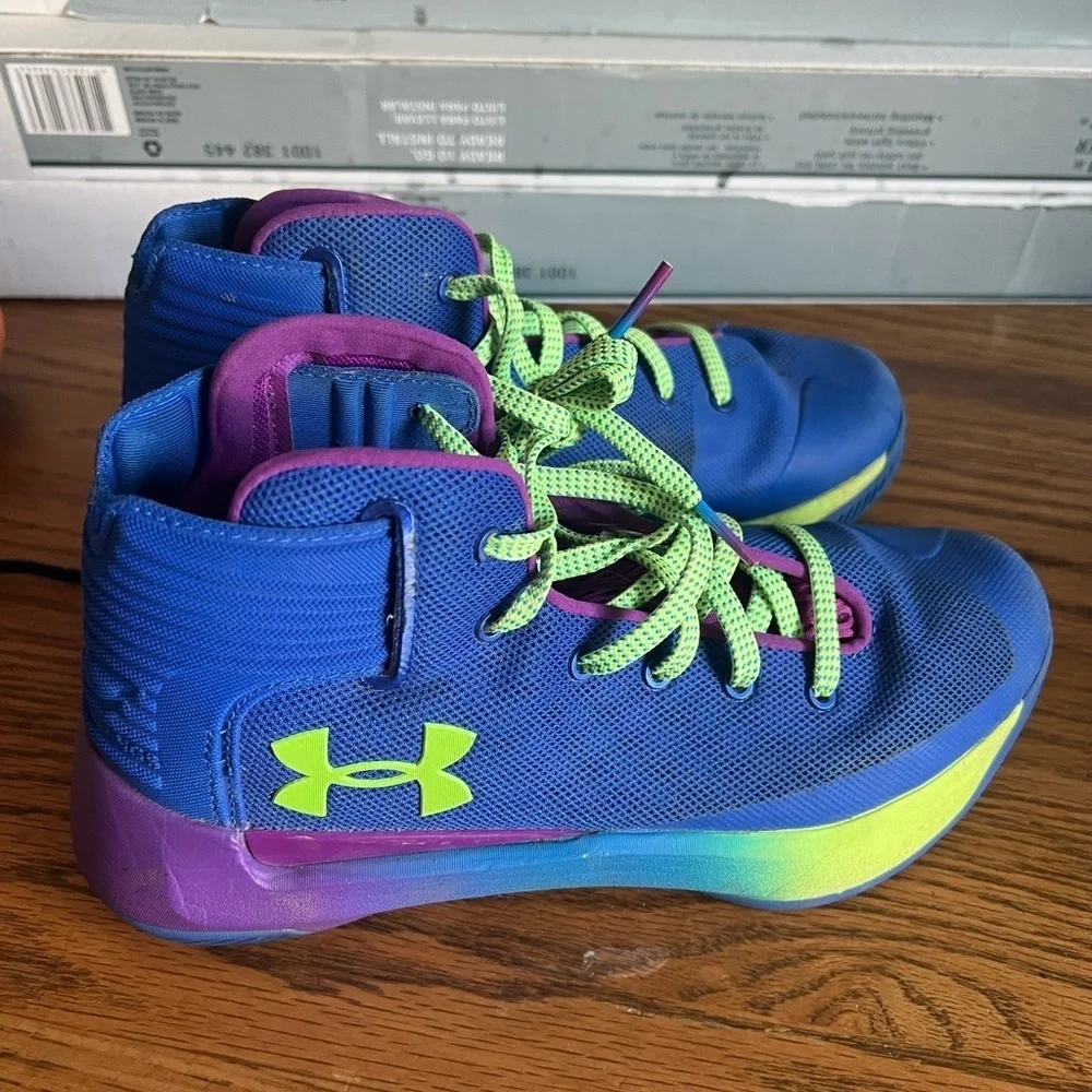 Under Armour preowned normal