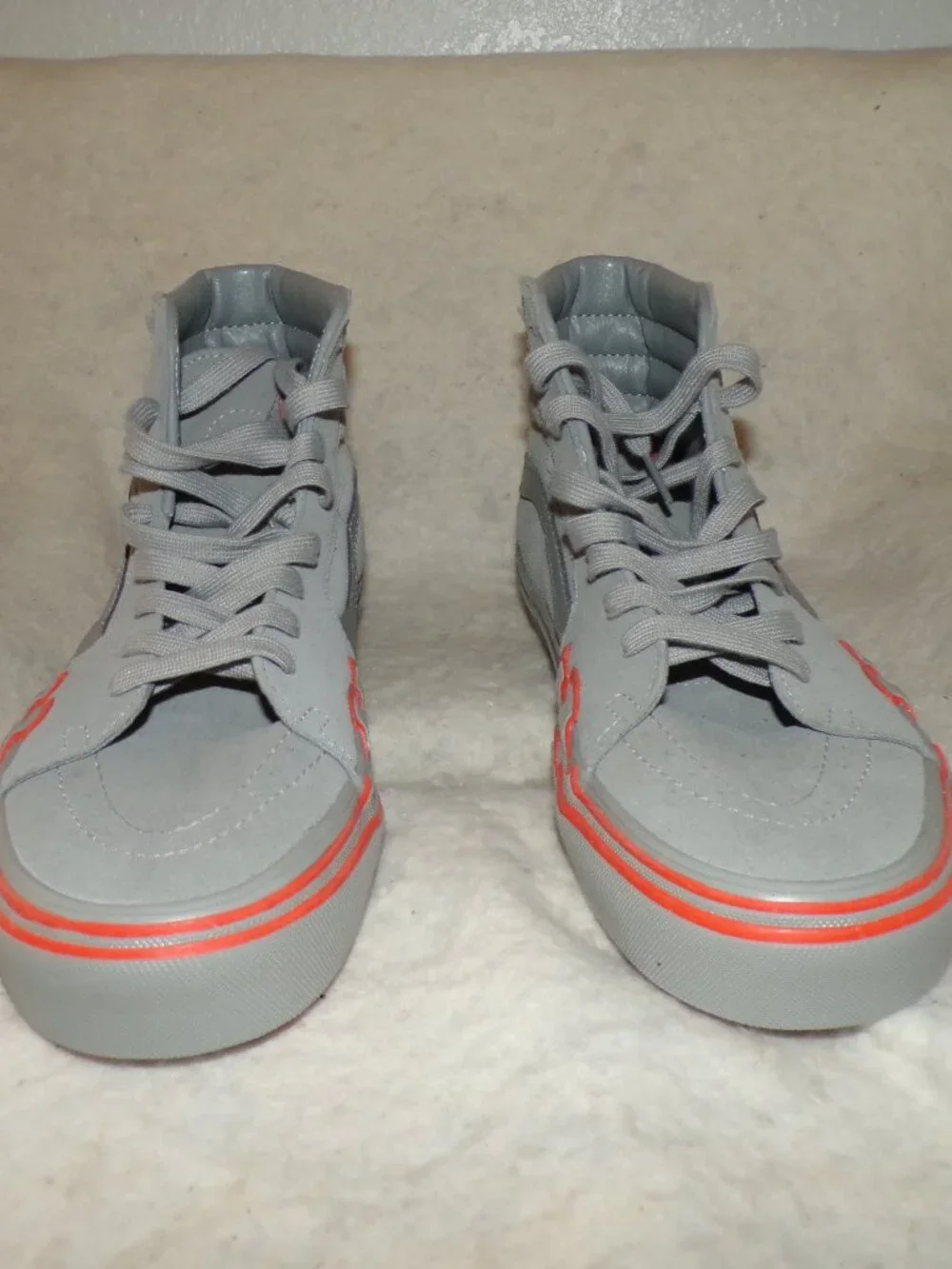 VANS Sk8 High Flame Grey Orange Suede Shoe Sneaker 10.5 Brand new Size 10 1/2