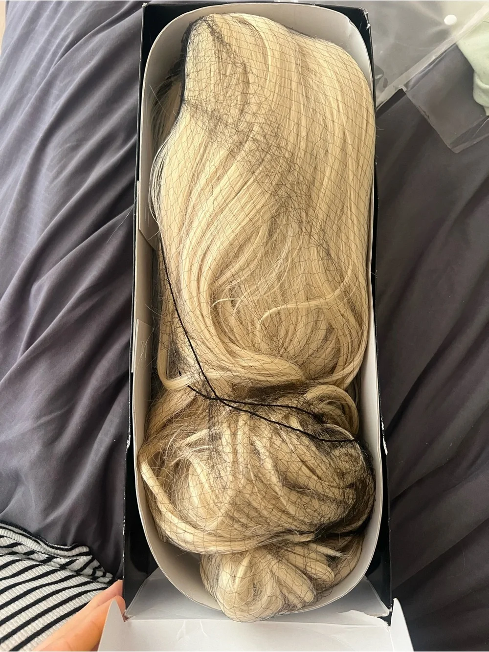 Sepia lace front