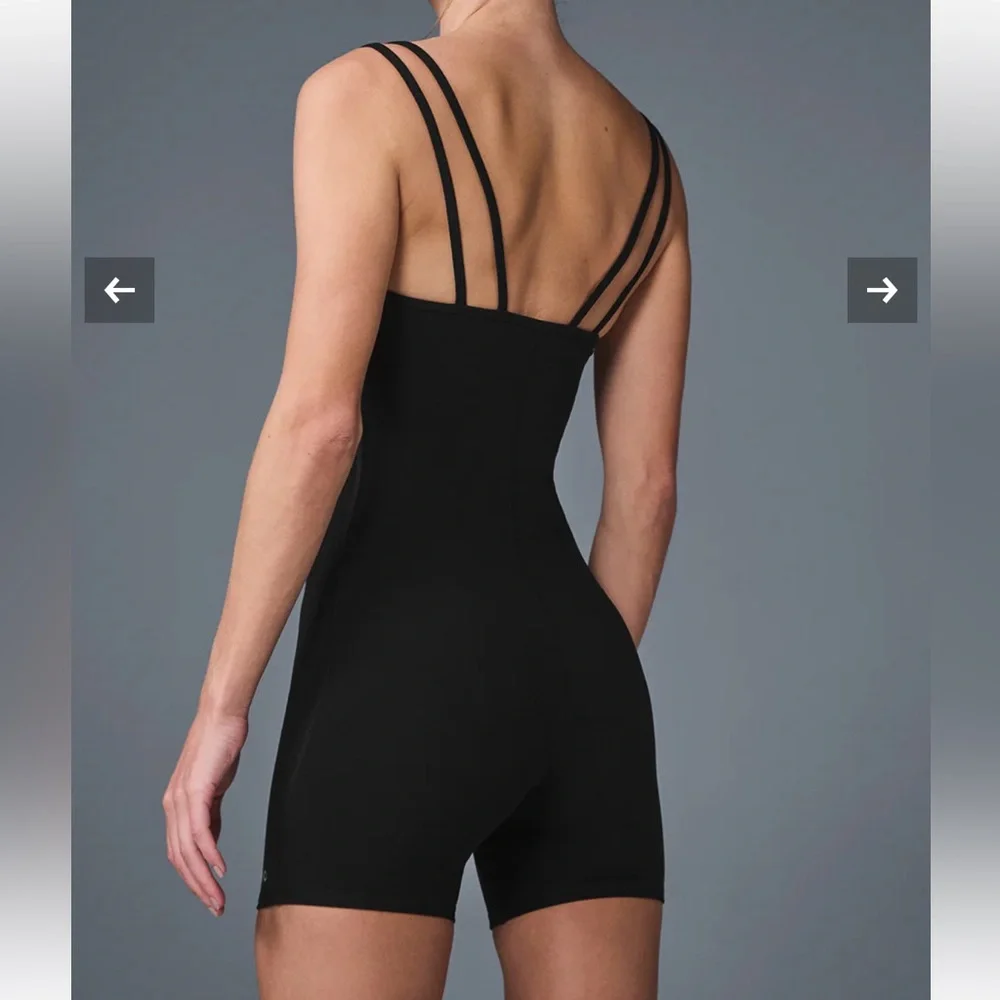 ALO Yoga sleek one