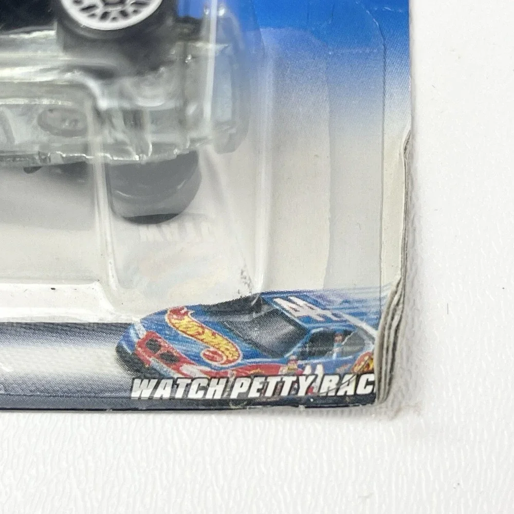 Hot Wheels please note
