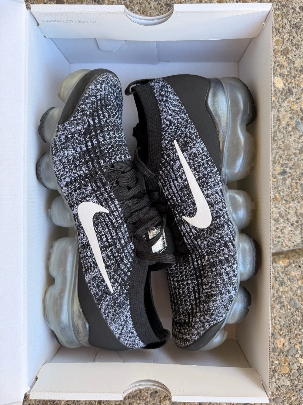 Nike women’s air
