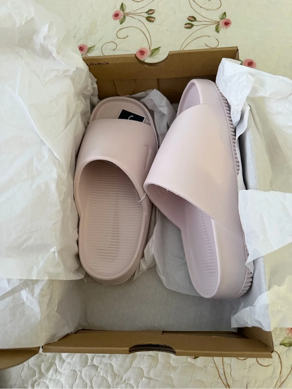 Nike sticker box