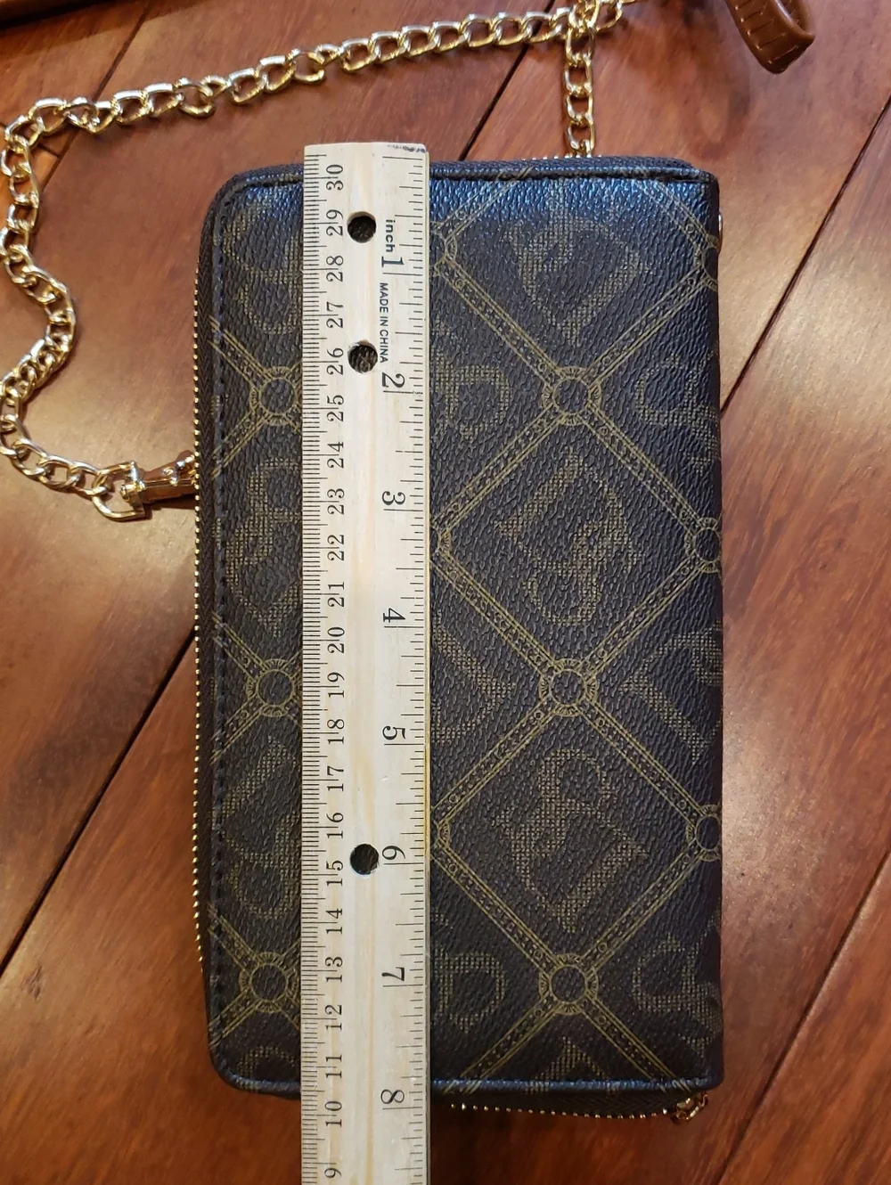 Dasein brand crossbody
