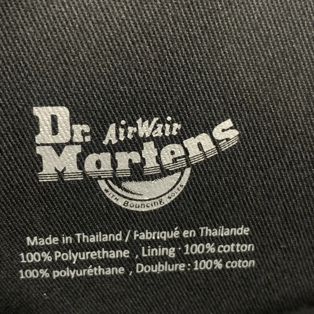Dr. Martens very free