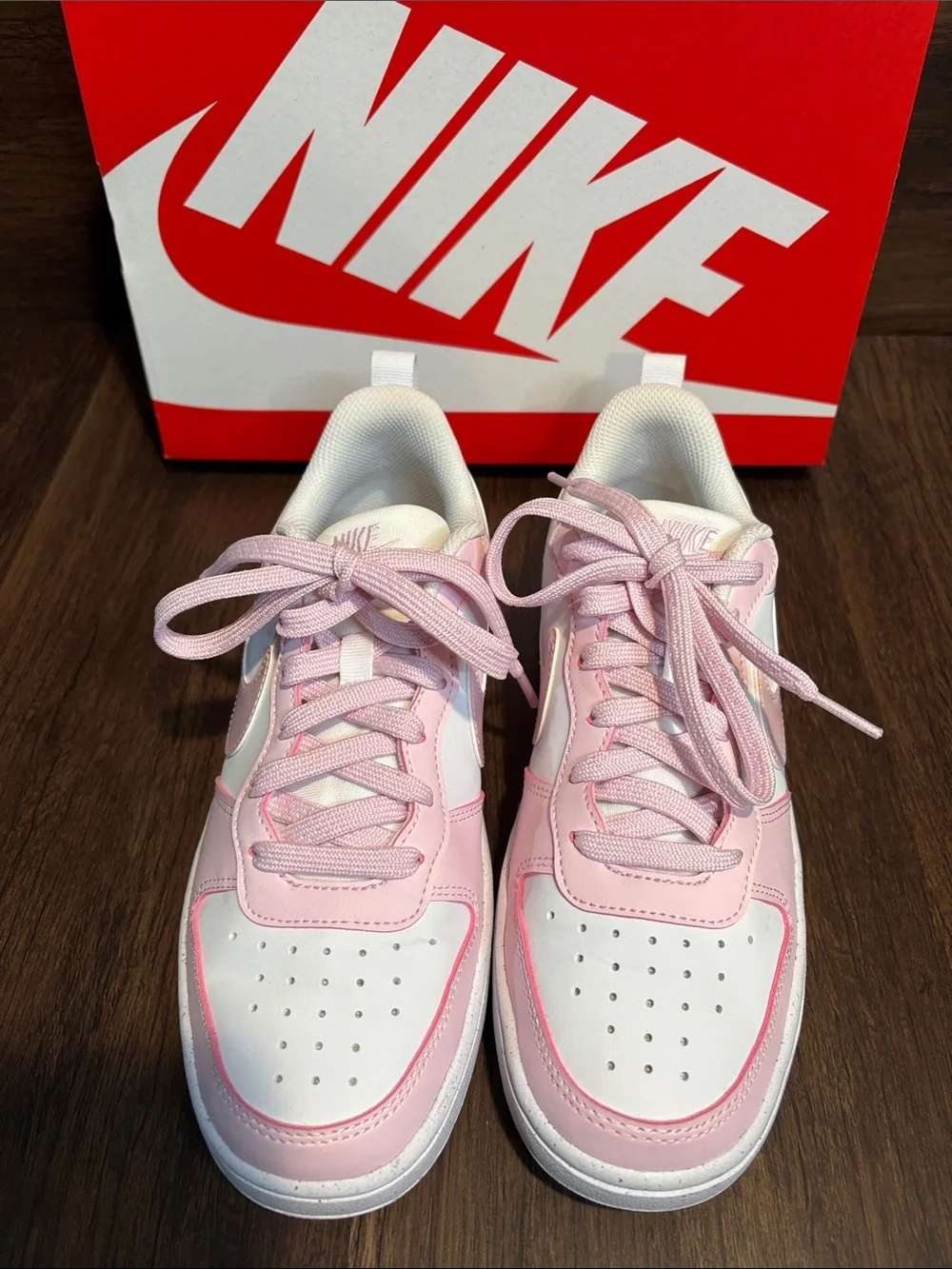 Nike classic low