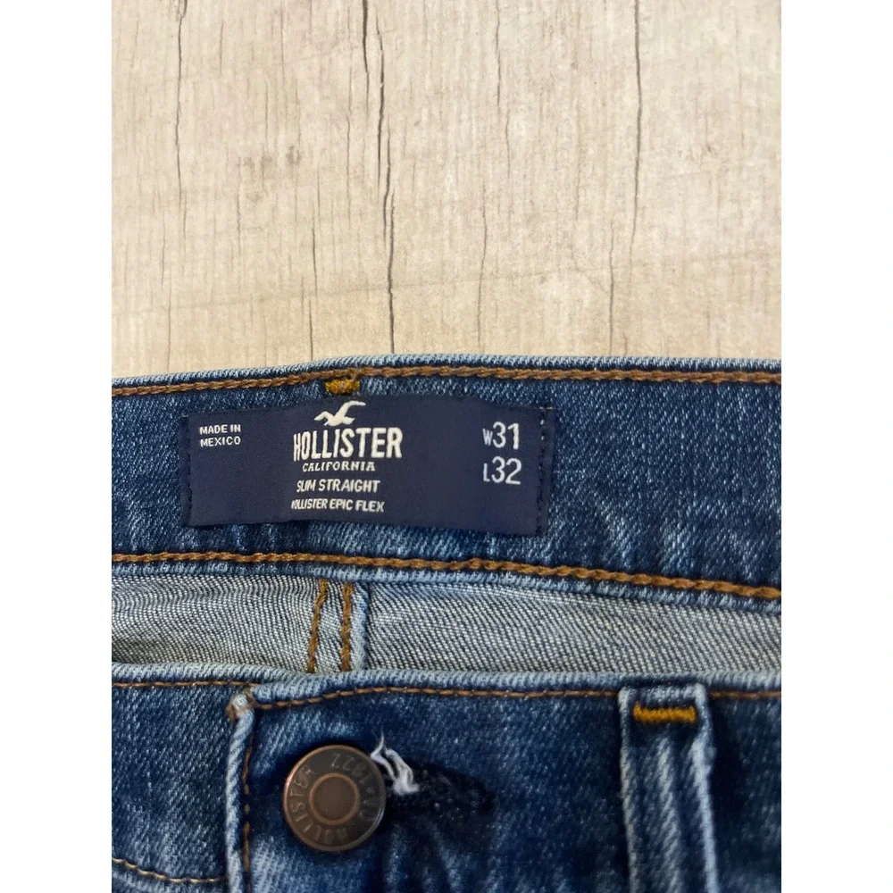 Hollister slim button
