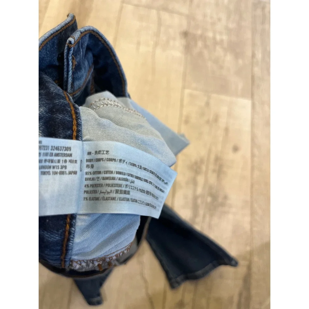Hollister straight pocket