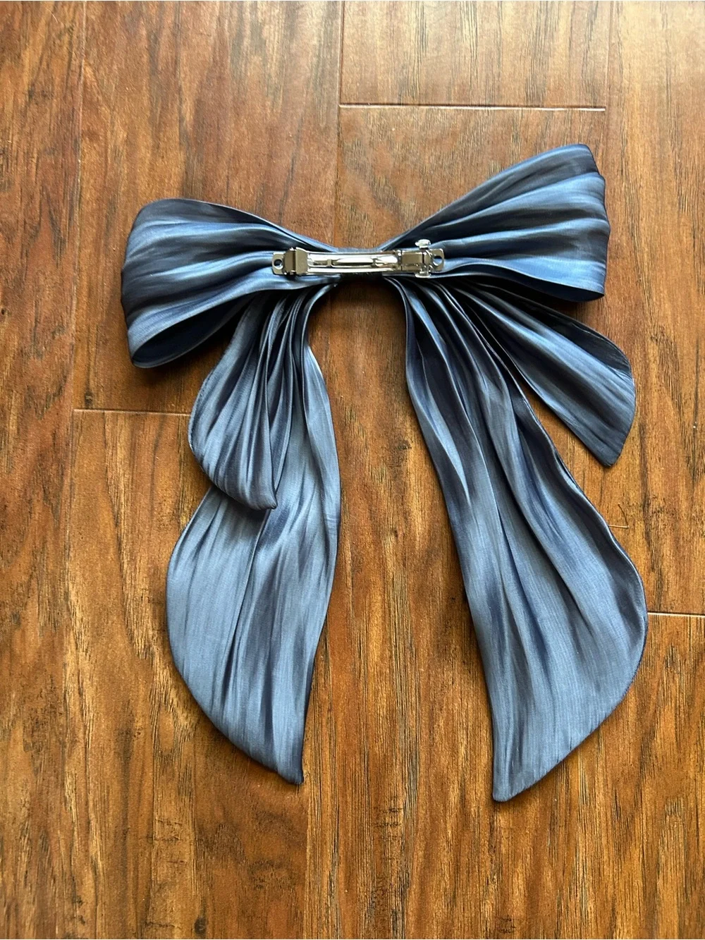 N/A luxurious silky